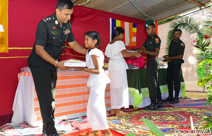 11 Infantry Division Coordination Gets Educational Incentives for Kumbaloluwa Students