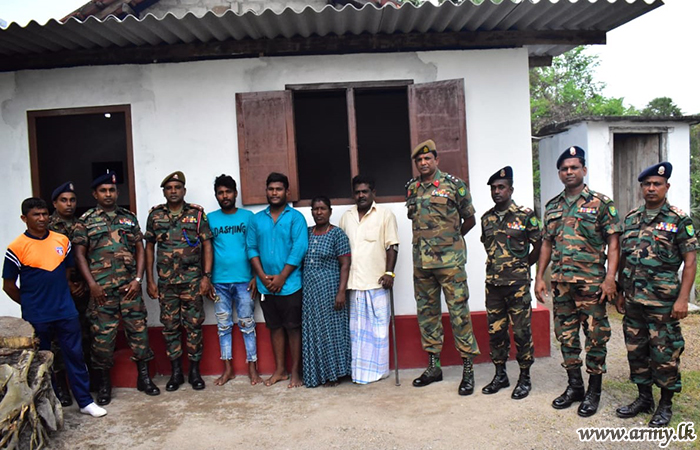 10 (V) GW Troops Spend Own Resources & Build Bed Room & Kitchen of Former LTTE Combatant