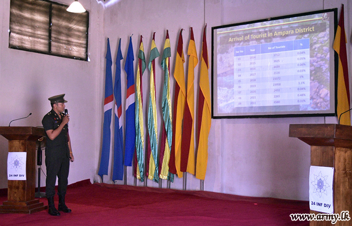 24 Infantry Division Troops Learn More about Ampara District