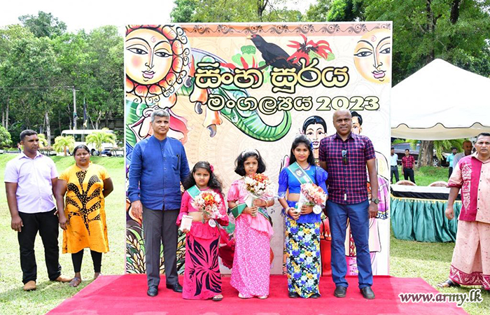  ශ්‍රී ලංකා සිංහ රෙජිමේන්තුව සිංහල සහ දමිළ අලුත් අවුරුද්ද සමරයි