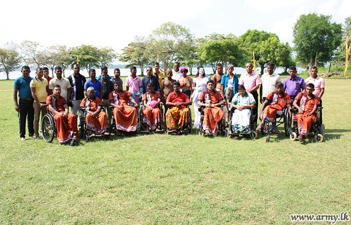 'Abimansala-1' War Heroes Enjoy New Year Festivities