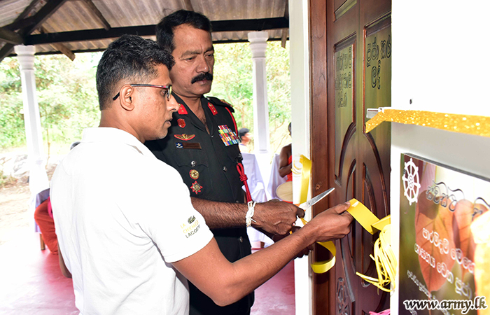 SFHQ-East Contributes to Erection of Buddhist Nunnery for 'Vesak'