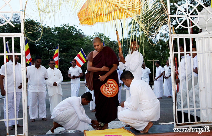 Jaffna SF HQ on ‘Vesak’ Day Holds Jackfruit ‘Dansela’