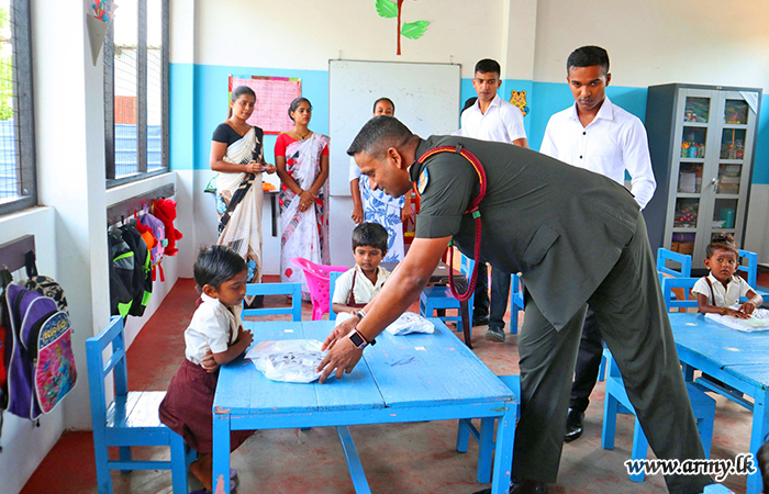 Nawatkuli Lakdaru Pre-School Kids thru 52 Infantry Division Get Incentives