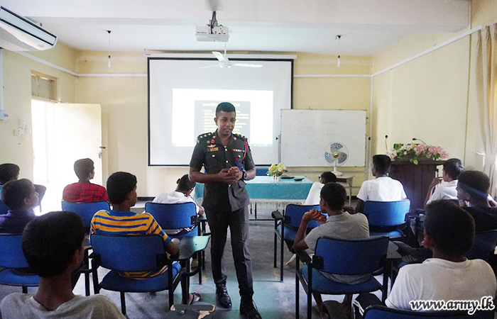 SFHQ-West Troops Enable Students to Learn about ‘Green Agriculture’ & ‘Leadership’