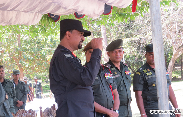 59 Infantry Division’s GOC Interacts with Trainees at Nandikadal BTS