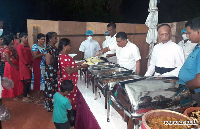 68 Infantry Division Puts up Free Eatery on 'Poson' Day
