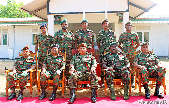 New GOC 52 Infantry Division Visits under Command Brigades
