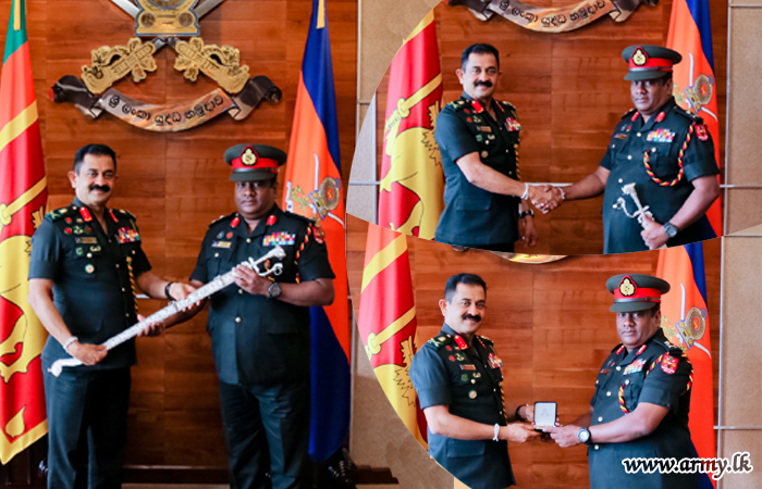 Recently-Promoted Major General S.A Pathirana RSP Receives Symbolic Authority from Army Chief