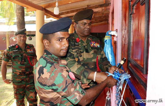 Colonel of the Regiment, SLLI Opens New Mess Building at 15 SLLI Camp 