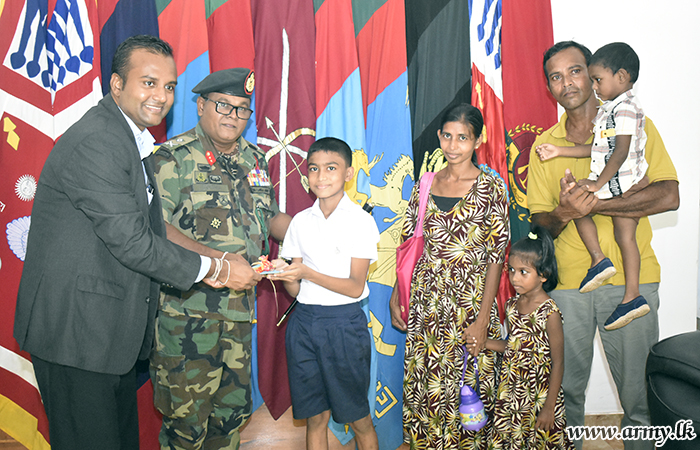 61 Infantry Division HQ Ensures Continued Education for Grade 5 School Achiever in Colombo