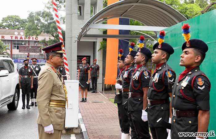 විශ්‍රාම දිවියට එළබෙන වෛද්‍ය බලකායේ ජ්‍යෙෂ්ඨ නිලධාරිතුමන්ට කොළඹ යුද්ධ හමුදා රෝහලේ ගෞරවාචාරය