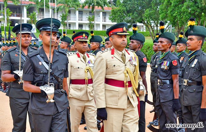 SLSR Troops at Regimental HQ Salute Retiring Senior Officer 