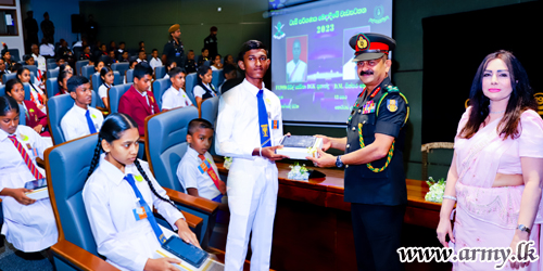 Children of Army & Civil Personnel thru ASVU Receive Free Tablet Computers