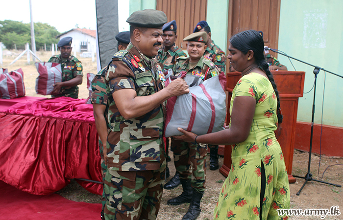 Army Troops Sponsor Supply of Dry Ration Packs for Needy Families in 'Vikumpura'