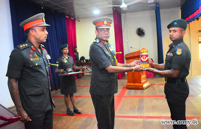 'Leadership & Career Development' Course at CTS Ends Awarding Certificates
