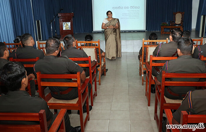 2 (V) SLAGSC Troops Participate in 'Stress Management' Educational Session