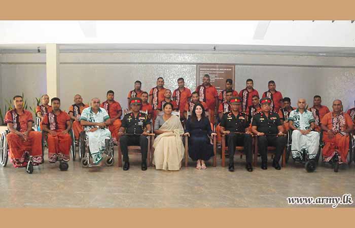 President, Army Seva Vanitha Unit Interacts with War Heroes at 'Abimansala-3' 