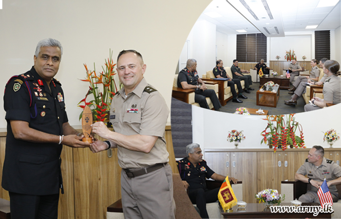 8th Theater Sustainment Command Delegation of the US Army meets COS