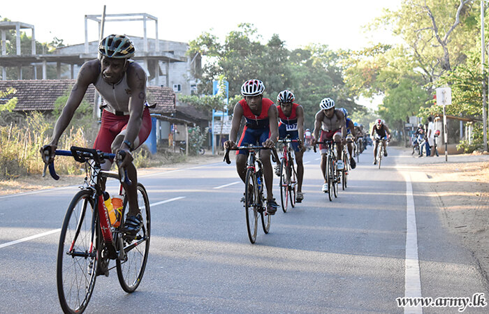 Inter Regiment Triathlon Championship Held at Embilipitiya