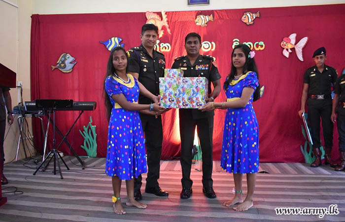 141 පාබල බලසේනාව පීටර් වීරසේකර ළමා නිවාසයේ දරුවන් සඳහා විශේෂ විනෝදාස්වාද වැඩසටහනක් සංවිධානය කරයි