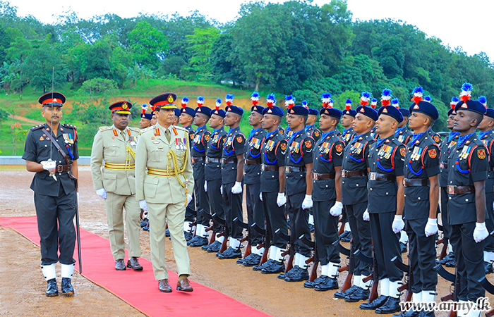 இலங்கை இராணுவத் தொண்டர் படையணி தளபதிக்கு கொஸ்கம தலைமையகத்தில் பிரியாவிடை