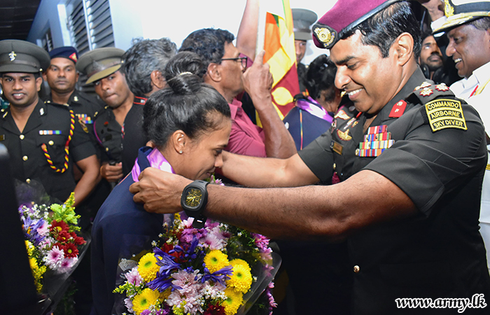 Sri Lankan Achievers in ‘19th Asian Games’ Return Home to Rousing Welcome 