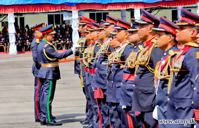 ශ්‍රී ලංකා යුද්ධ හමුදා වෛද්‍ය බලකායේ දන්ත වෛද්‍යවරිය වෙත ‘යුද්ධ හමුදාධිපති ප්‍රශංසනාත්මක’ ලාංඡනය දෙවන වරටත් හිමිගැන්වේ