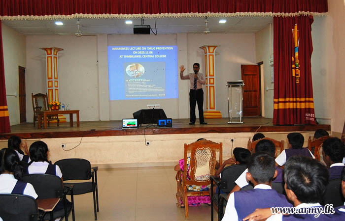 Awareness Lecture on ‘Drug Prevention’ Held for students at Thirukkovil