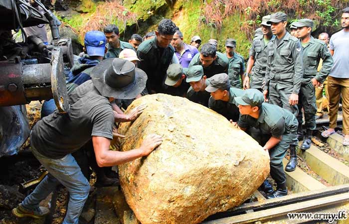 Central Troops Help Restore Train Movements 