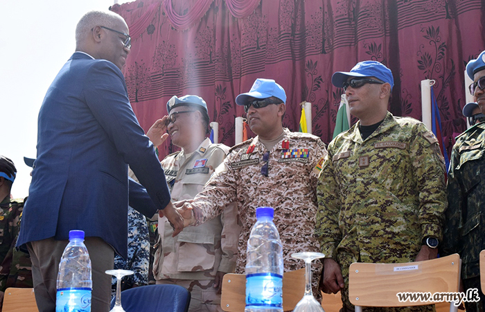 SRSG and Head of MINUSMA Arrives at Gao Super Camp