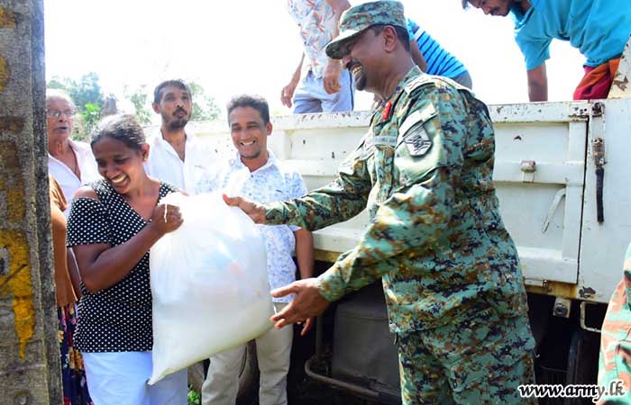 11 Infantry Division Troops Take Preventive Measures for Vulnerable Civilians