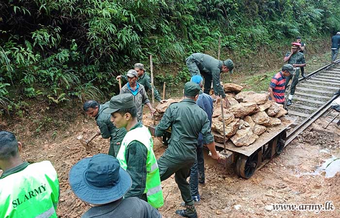 Central Troops Continue Facilitation of Public Transport