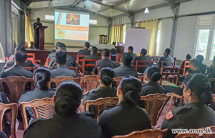 Lecture Educates Health of 'Mind & Soul'   