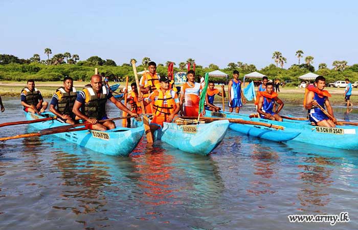 68 පාබල සේනාංකයේ මුලිකත්වයෙන් පුදුමාතලන් කලපුවේ ඔරු පැදීමේ තරගාවලියක්