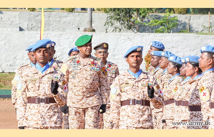 SRIMED’s 10th Contingent Salutes Chief of Staff before Departure for UN Peace-Keeping Mission in South Sudan