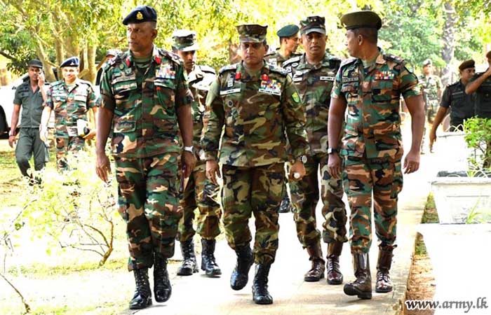 Commander, SF - Wanni Inspects Battalion Training School, Alankulam