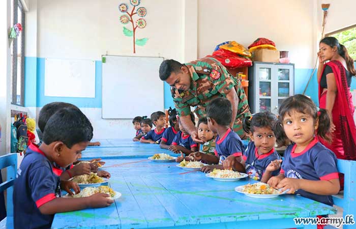11 SLE Troops Provides Lunch for Lakdaru Preschool Children