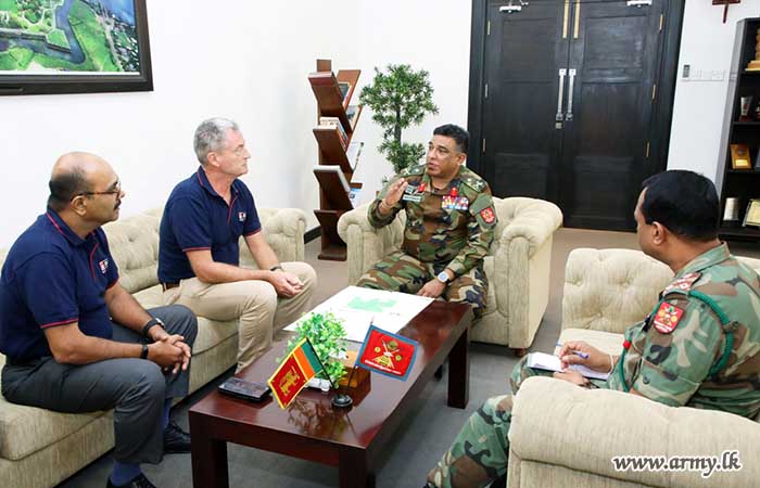 බිම්බෝම්බ පිළිබද උපදේශන කණ්ඩායමේ තාක්‍ෂණික මෙහෙයුම් කළමණාකාරතුමන් ආරක්‍ෂක සේනා මූලස්ථානය - යාපනය සංචාරයක
