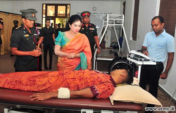 යුද්ධ හමුදා සේවා වනිතා ඒකකයේ සභාපතිනිය ‘අභිමංසල - 3’ සුවතා නිකේතනයේ සංචාරයක