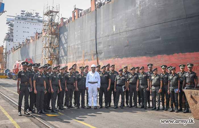 இலங்கை இராணுவ கவச வாகனப் படையணியின் வெற்றிகரமான அதிகாரிகள் பயிற்சி விரிவுரை