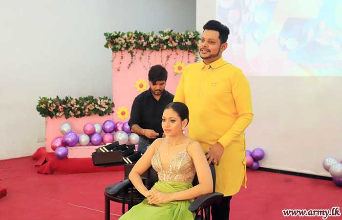 ජාත්‍යන්තර කාන්තා දිනය නිමිත්තෙන් ශ්‍රී ලංකා පාබල හමුදා සේවා වනිතා ශාඛාවේ  මූලිකත්වයෙන් වැඩමුළුවක්