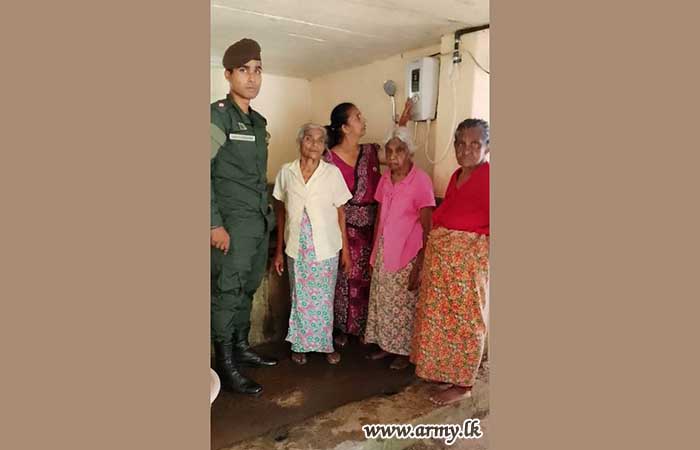 19 SLNG conducted a donation program for Elders Home at Vidulipura