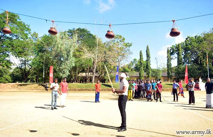 CTS - Ampara Marks New Year with Family Members