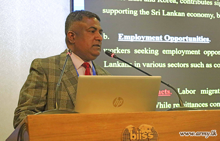 Colonel M.B.B.N Herath Addressed Regional Seminar in Bangladesh