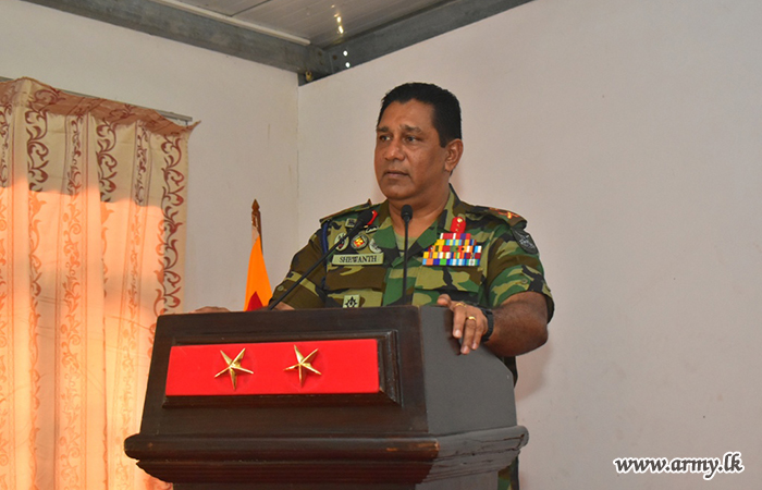 Commander SF- East Speaks to 232 Brigade Troops