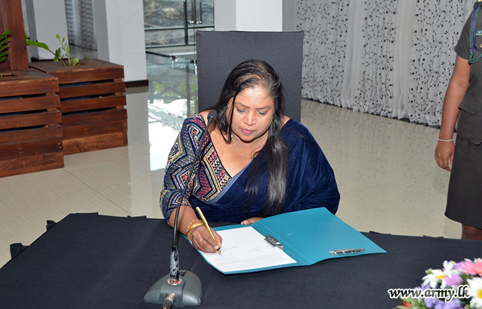 සන්නද්ධ බුද්ධි බලකා සේවා වනිතා ශාඛාවේ නව සභාපතිනි රාජකාරි අරඹයි