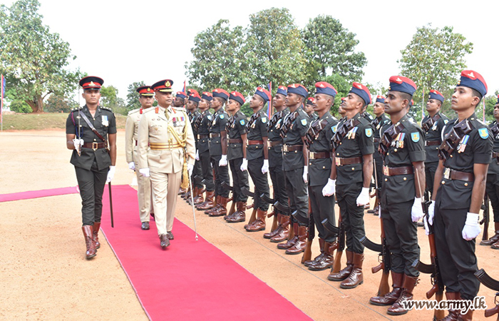 23 Infantry Division Bids Farewell to Outgoing GOC
