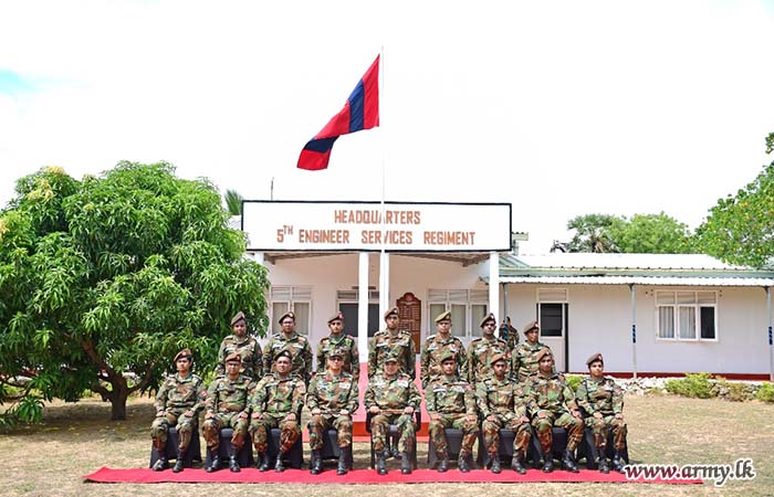 ඉංජිනේරු සේවා බලකායේ කර්නල් සේනාවිධායක ඒකක නිල සංචාරයක