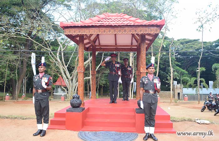4 ශ්‍රී ලංකා පාබල හමුදාව 37 වන සංවත්සරය දිනය අභිමානවත් අයුරින් සමරයි